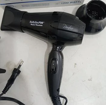 Foto 2 de Secador De Pelo Marca Babylisspro Modelo Bnt2210uz Bambino Usado En Buen Estado Acc De 1200w Con Un PicoUn Difusor