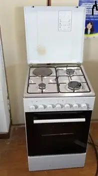 Cocina A Gas Marca Tokyo Modelo Cotokesse31bb Usado Con Desgaste Acc Manguera De Conexion.