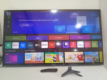 Televisor Led Smart De 55 '' Marca Lg Modelo 55ur8750psa Con Control Usado En Buen Estado Acc Par De Patitas