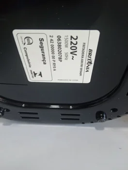 Foto 2 de Fritadora Marca Britania Modelo Bfr40pi Nuevo Sin Uso Acc Temporizador Manual