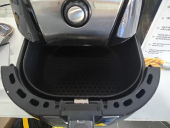Foto 3 de Fritadora Marca Britania Modelo Bfr40pi Nuevo Sin Uso Acc Temporizador Manual