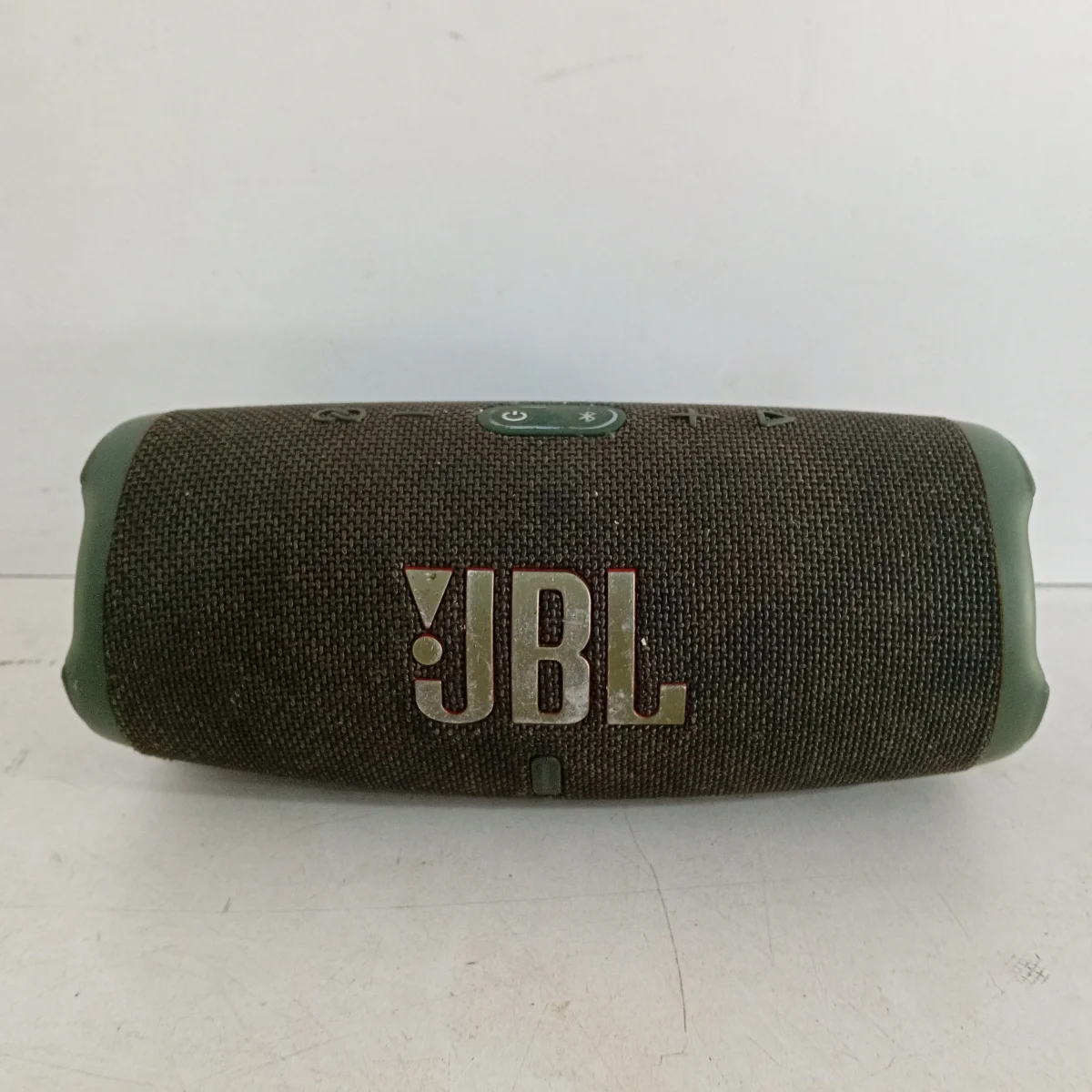 Speaker Potencia Watts 10 Marca Jbl Sin Control Modelo Charge 5 Usado Con Desgaste Sin Caja Acc No Tiene