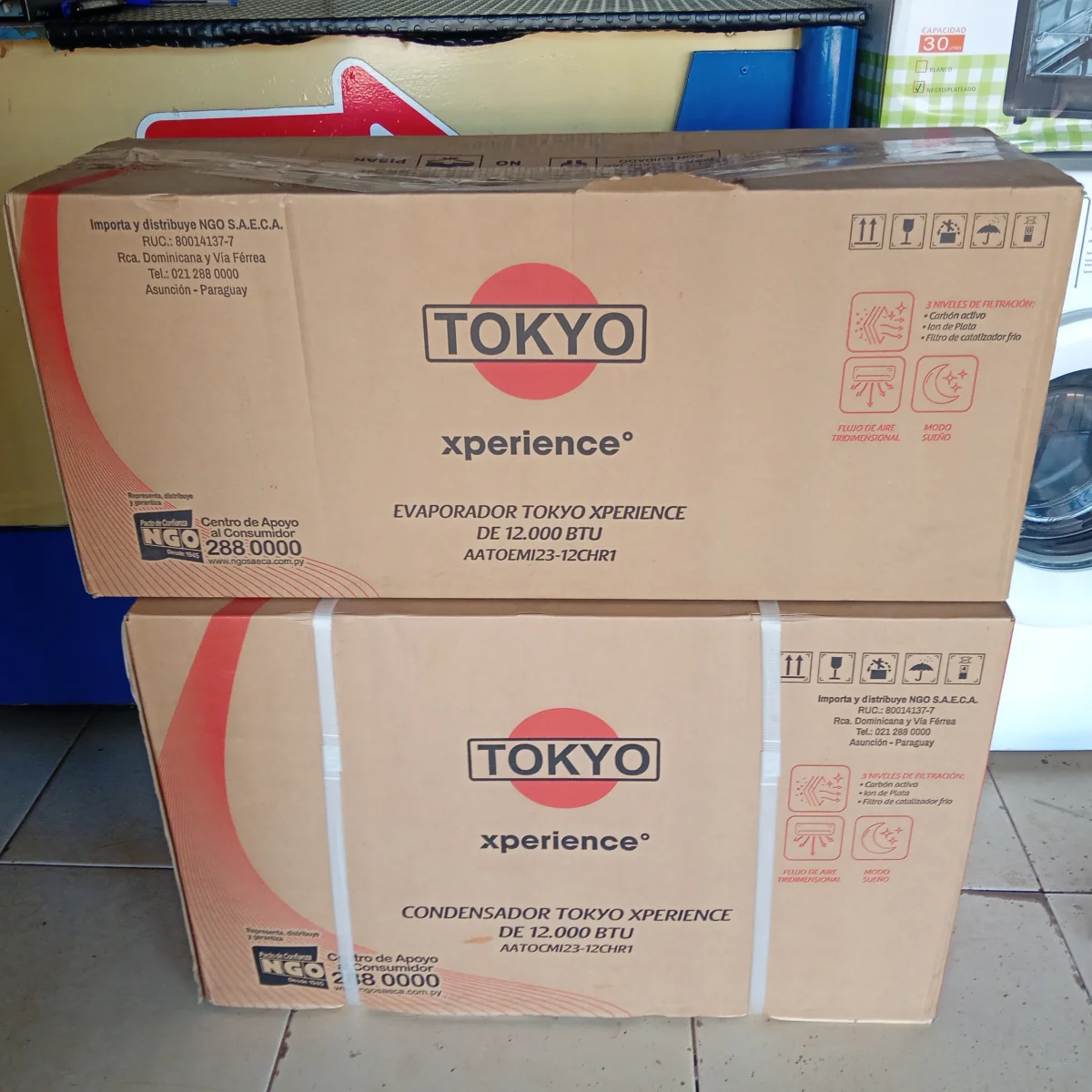 Aire Acondicionado Tipo Split Marca Tokyo Potencia Btu 12.000 Con Kit Instalacion Con Control Modelo Aatoemi23-12chr1 Nuevo Sin Uso Con Caja Acc Kit De Instalación Completa